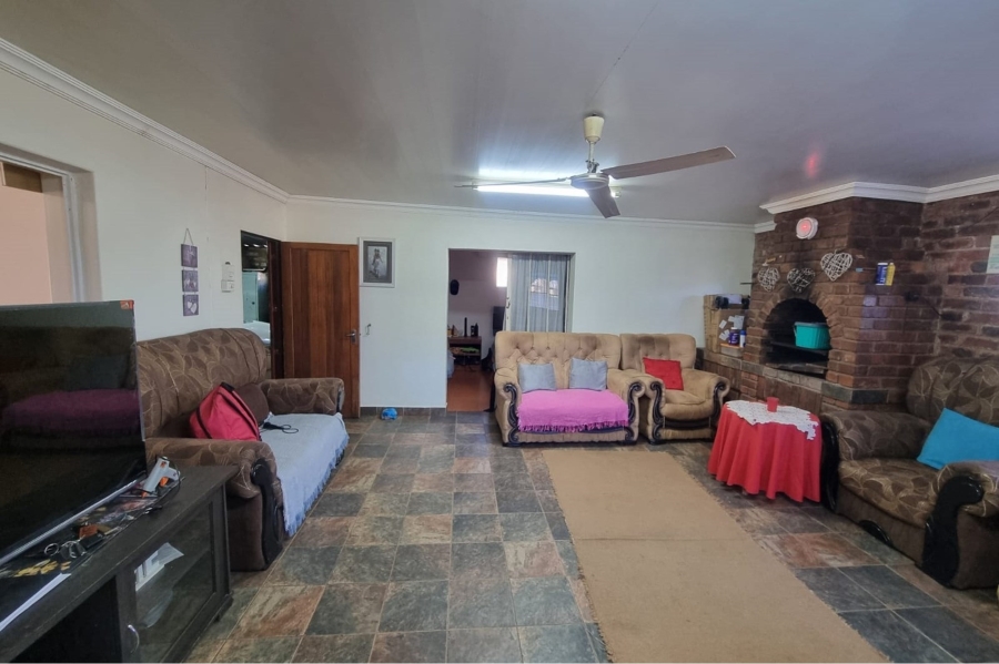 4 Bedroom Property for Sale in Meiringspark North West